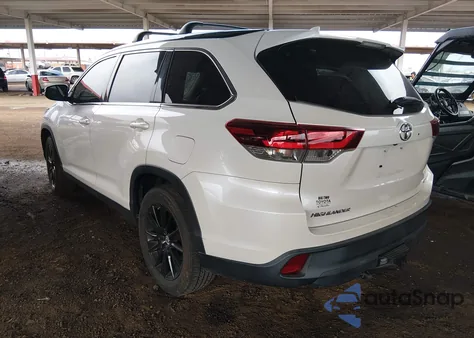 2019 Toyota Highlander Se z USA, uszkodzony, nr VIN 5TDKZRFH7KS569153